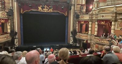 Medical emergency HALTS Bodyguard musical at Glasgow King's Theatre