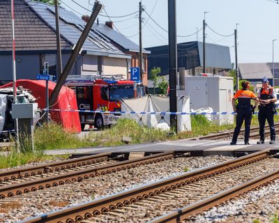 Four people killed in Belgium in train and school bus collision