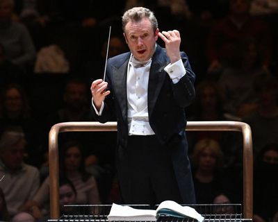 Los Angeles Philharmonic announces Daniel Harding as next music director