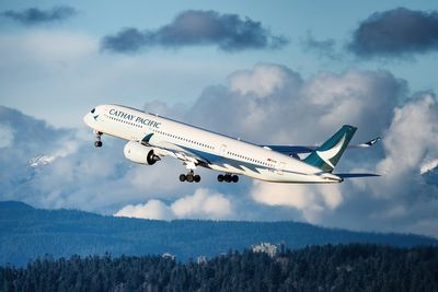 Ten injured on Cathay Pacific flight after severe turbulence