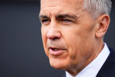 Mark Carney warns against Alberta referendum vote, likening it to Brexit