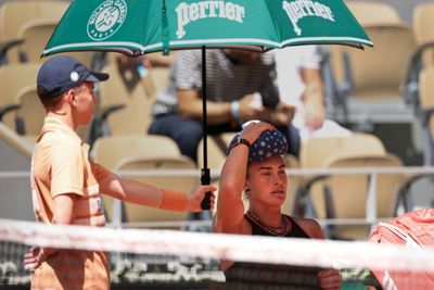 Sabalenka thrives in French Open heat
