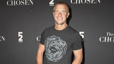 51-year-old Bear Grylls’ rapid full-body workout builds strength and muscles with just six moves