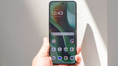 Is this the Honey scandal all over again? Motorola phones caught adding affiliate codes to Amazon orders