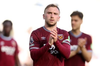 Jarrod Bowen issues statement to West Ham fans as future in the balance after relegation