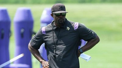 How Brian Flores’s Lawsuit Reached the Supreme Court and Will Now Proceed to Trial