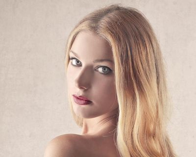 Women’s faces rated more attractive even by other women, study finds