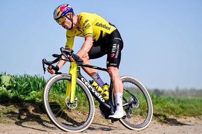 'A proper immunity booster' – Wout van Aert puts in huge Strava gravel ride with Visma-Lease a Bike teammates