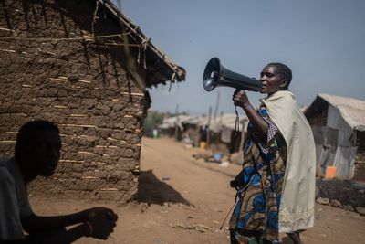 In Congo displacement camp, fighting Ebola with sand, oatmeal and one thermometer but no water