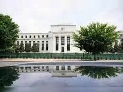 US Market: Fed, FDIC push leaner, risk-focused bank supervision