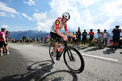 'There's still a lot of suffering to come' - Derek Gee-West climbs up the Giro d'Italia standings in Carí