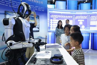 China set to give all humanoid robots digital identity numbers