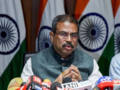 CBSE OSM row: Congress says ' Mantri Pradhan' s insistence' on holding on to his office shameful