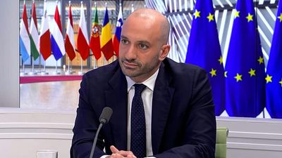Europe should prepare to talk to Russia but 'priority' is supporting Ukraine, French minister says