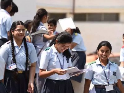 SC seeks Centre, NCERT's response on plea against CBSE's 3-language rule for Class 9 students