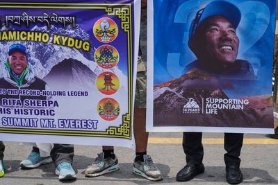Climbers meet in Nepal to discuss the challenges of scaling Mount Everest