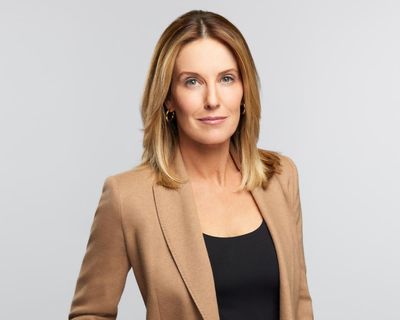 60 Minutes journalist accuses CBS News of penalizing her after contract not renewed
