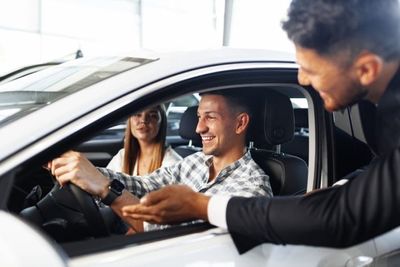 5 Things Mechanics Say Drivers Should Stop Buying Immediately at Dealerships