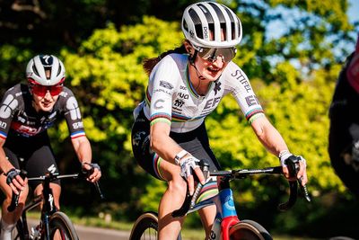 'We can all take our opportunities' – EF Education-Oatly and world champion Magdeleine Vallieres go stage hunting at Giro d'Italia Women