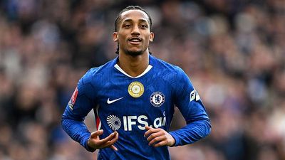 Barcelona’s Joao Pedro Pursuit Leaves Chelsea Scrambling to Respond