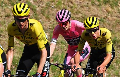 From dominator to domestique? Jonas Vingegaard says he'd be 'very proud' to help Davide Piganzoli and Sepp Kuss in final Giro d'Italia mountain stages