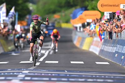 Giro d'Italia: Michael Valgren plays it perfectly to win stage 17 in breakaway extravaganza