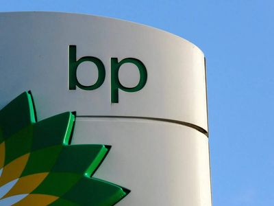 Former BP chair Albert Manifold denies wrongdoing after ouster