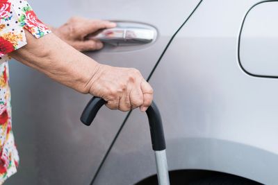 Grieving widow with cancer prosecuted for not insuring dead husband’s car