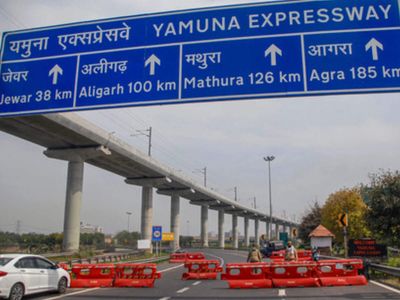 SC seeks Centre, ED responses on plea alleging Rs 14,000 crore diversion in Noida, Yamuna Expressway housing projects