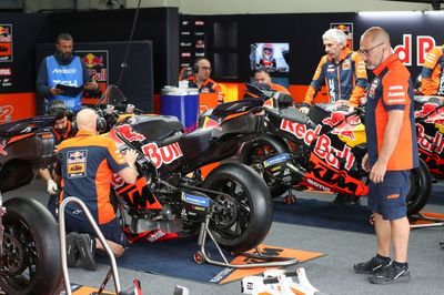 MotoGP stars slam “really bad" one-bike-per-rider idea for 2027