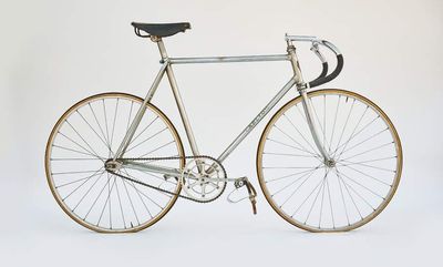 Tom Simpson won silver at the Commonwealth Games on this bike, only to lose it in a card game