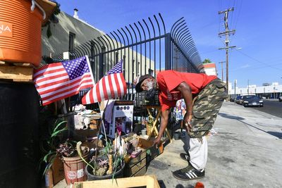 Trump promised to house 6,000 homeless veterans. He then budgeted zero dollars to help