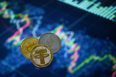 France Warns Crypto Firms Of Blacklisting And Prosecution Ahead Of EU Licensing Deadline