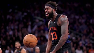 Knicks Center Mitchell Robinson Suffers Brutal Finger Injury Ahead of NBA Finals