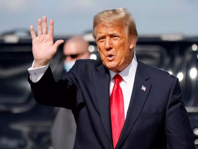 US-Iran truce deal awaits Trump as strikes test ceasefire