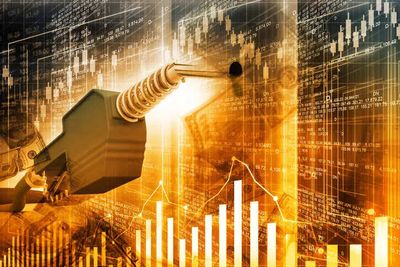 Oil falls slightly on reports of potential US-Iran ceasefire deal