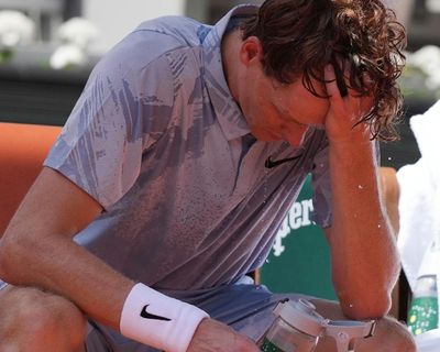 Sinner blames illness rather than extreme heat after crashing out of French Open