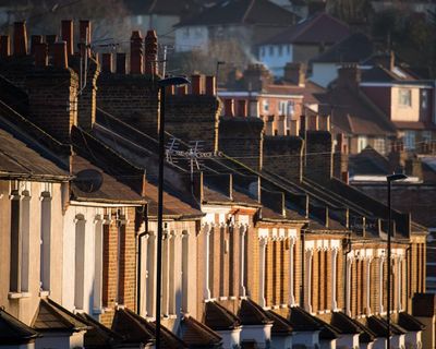 ‘It feels unfair’: the Britons struggling to get a mortgage since Iran war began