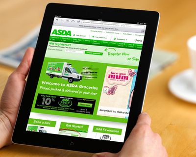 Asda strikes deal to use Ocado software for home deliveries from next year