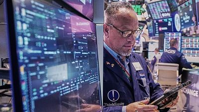 Oil prices fall and markets rise on optimism over Iran ceasefire deal