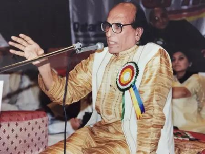 Bashir Badr Death: Ayodhya-born Urdu poet who lost everything in Meerut violence gave world the iconic ‘Dushmani Jam Kar Karo’ shayari during 1972 Shimla Agreement