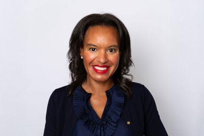 She oversaw 29 quarters of sales growth. Now e.l.f.'s CFO is taking on its AI strategy