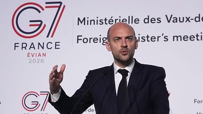 France launches an inquiry into the treatment of activists on the Gaza flotilla