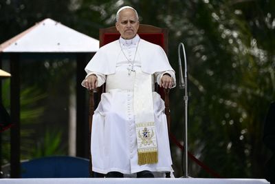 Pope Leo questioned Chicago mayor about ICE raids and Trump’s immigration crackdown at Vatican meeting