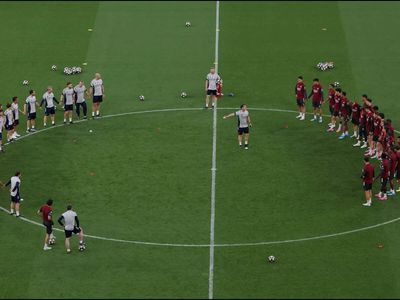 Champions League final: PSG’s free-scoring machine faces Arsenal’s suffocating defence