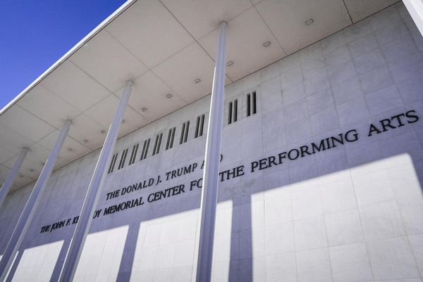 US judge orders removal of Trump's name from Kennedy Center