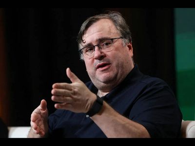 US probes Reid Hoffman group over funding lawsuits against Trump, source says