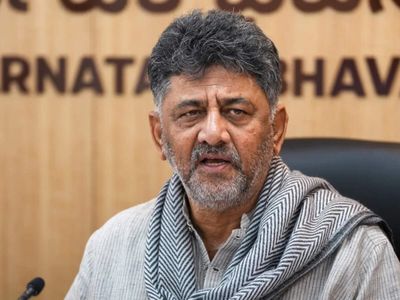 DK Shivakumar calls on Karnataka Governor ahead of crucial CLP meeting at 4 pm today