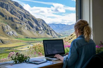 AI Plans Your Trip in 30 Seconds Flat