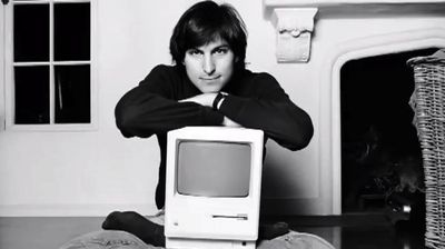 Quote of the day by Steve Jobs: "Everybody in this country should learn how to program a computer, because it teaches you how to think" — advice on upskilling for the future